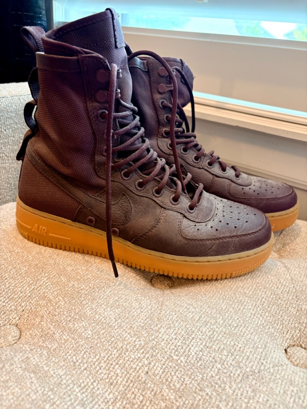 Nike Men's High-Top Sneakers in Brown with Gum Sole